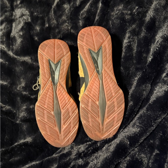 Puma Black and Tan High-Top Sneakers - Picture 2 of 2